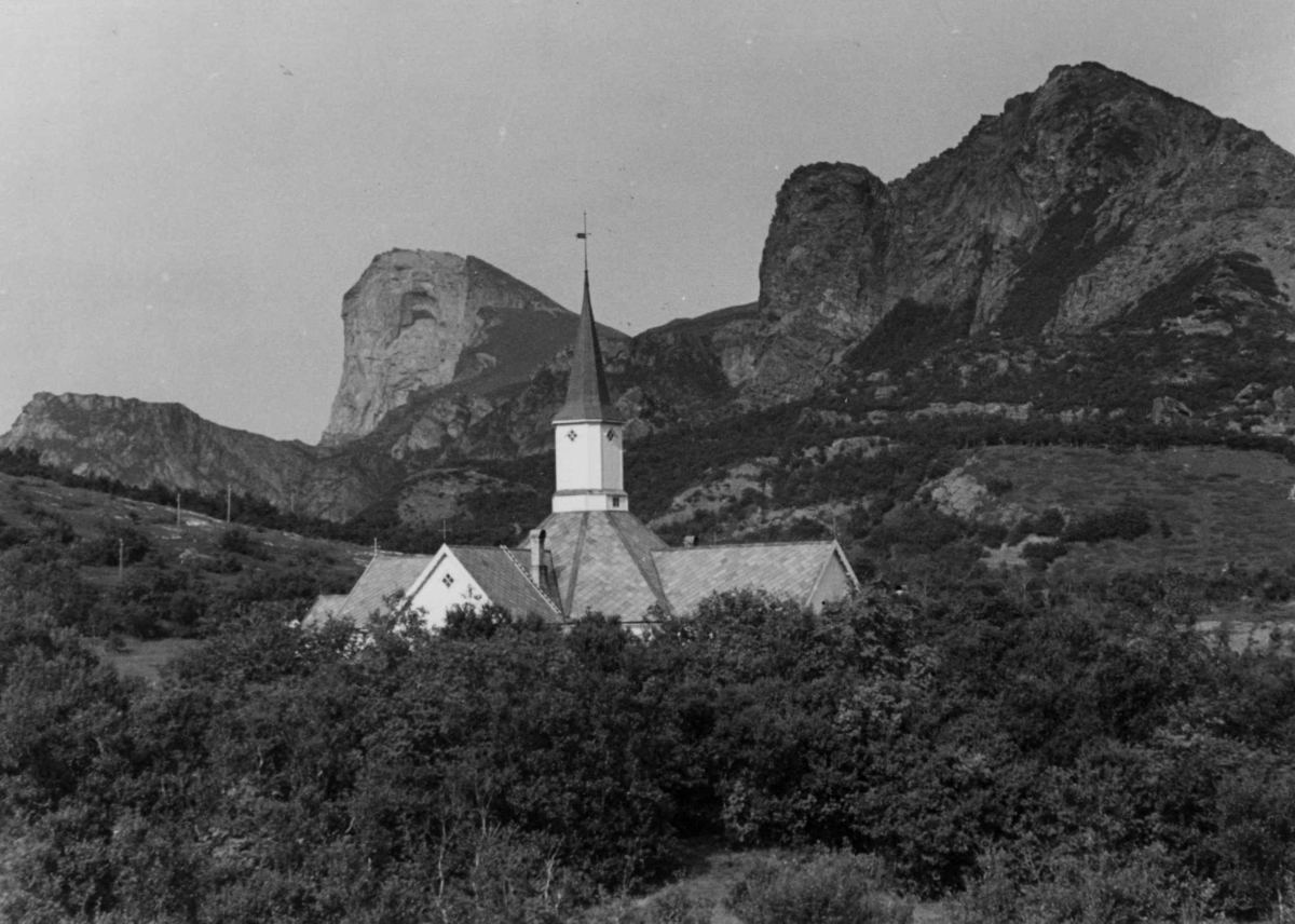 Rodøy kirke