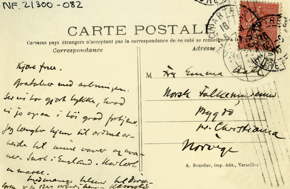Postkort. Hilsen. Fotografisk motiv. Svart/hvitt. Fra Frankrike, Chartres: Dronning Berthes trapp. Stemplet 16.06.1906(?)