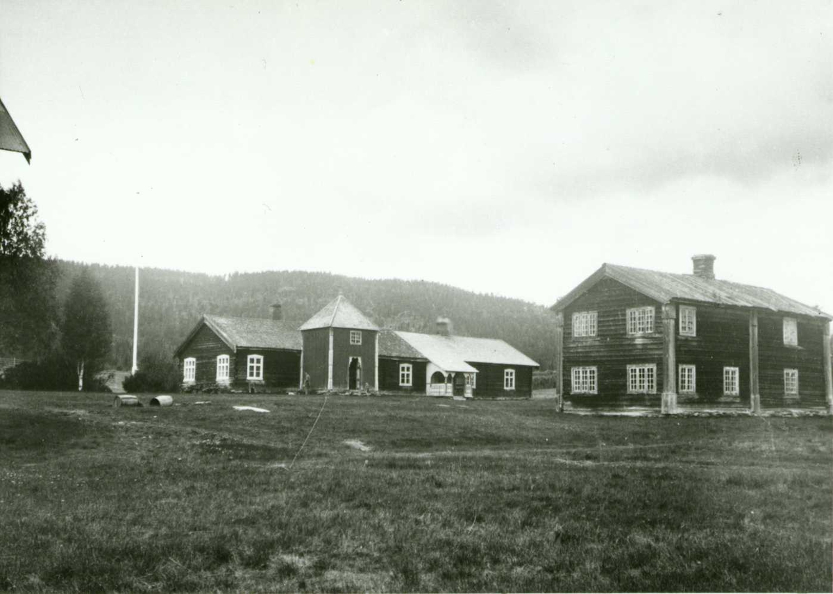 Gårdstun, Søndre Grøtting, Øvre Rendal, Rendalen, Hedmark. 