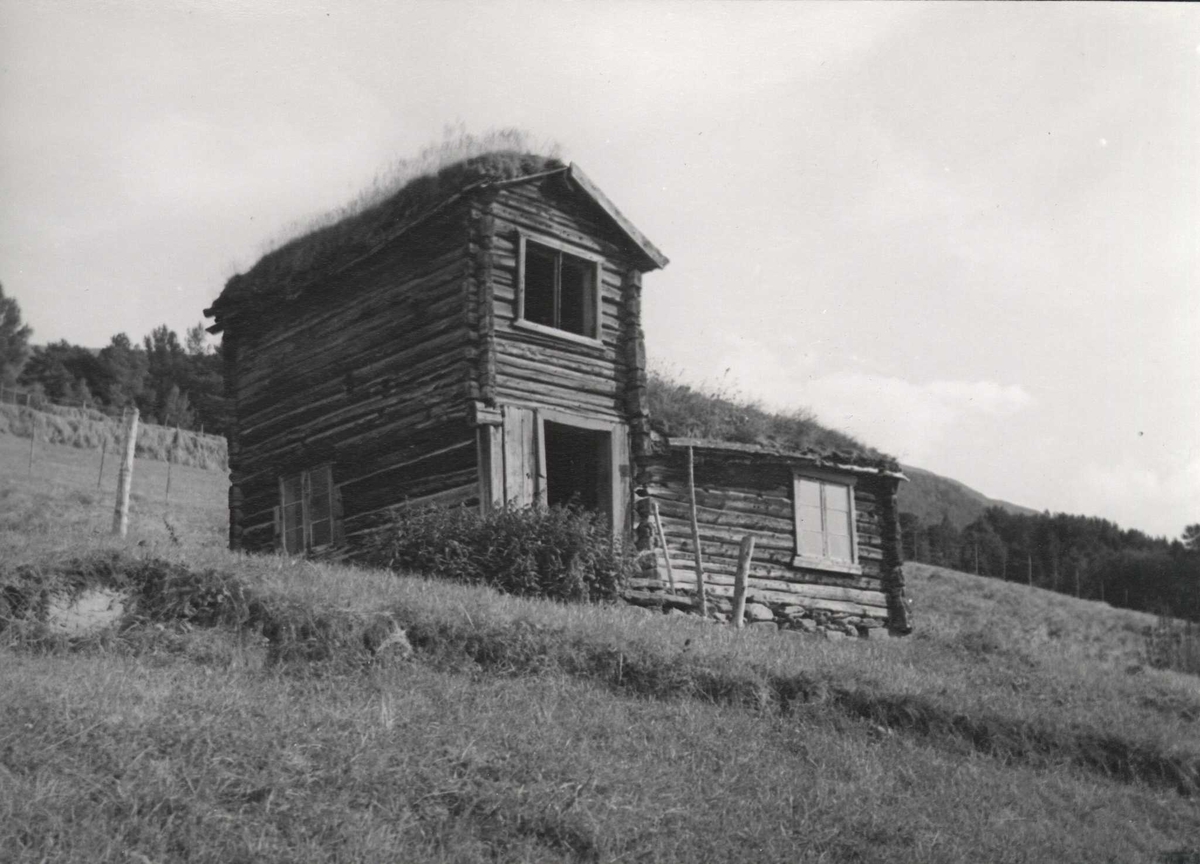 Stue, Bjørga, Oppdal, Sør-Trøndelag. Fotografert 1938.