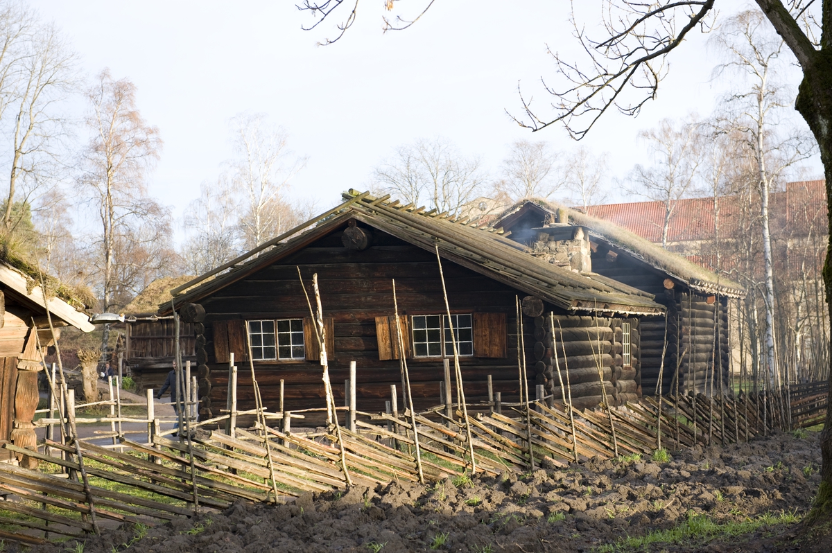 Eldhus fra Bakke i Veggli, Rollag. Numedalstunet på Norsk Folkemuseum, desember 2009.