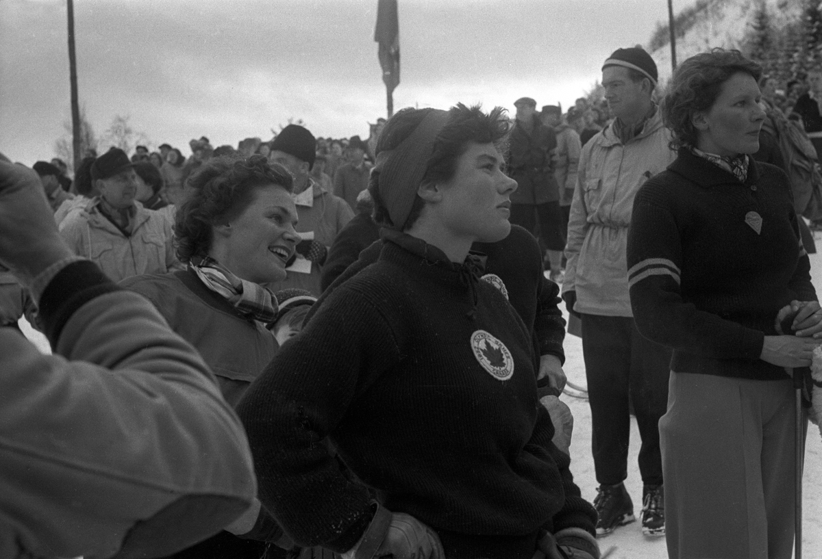 To canadiske alpinister. Holmenkollrennene på Voss 1952. Fotograf Dagbladet