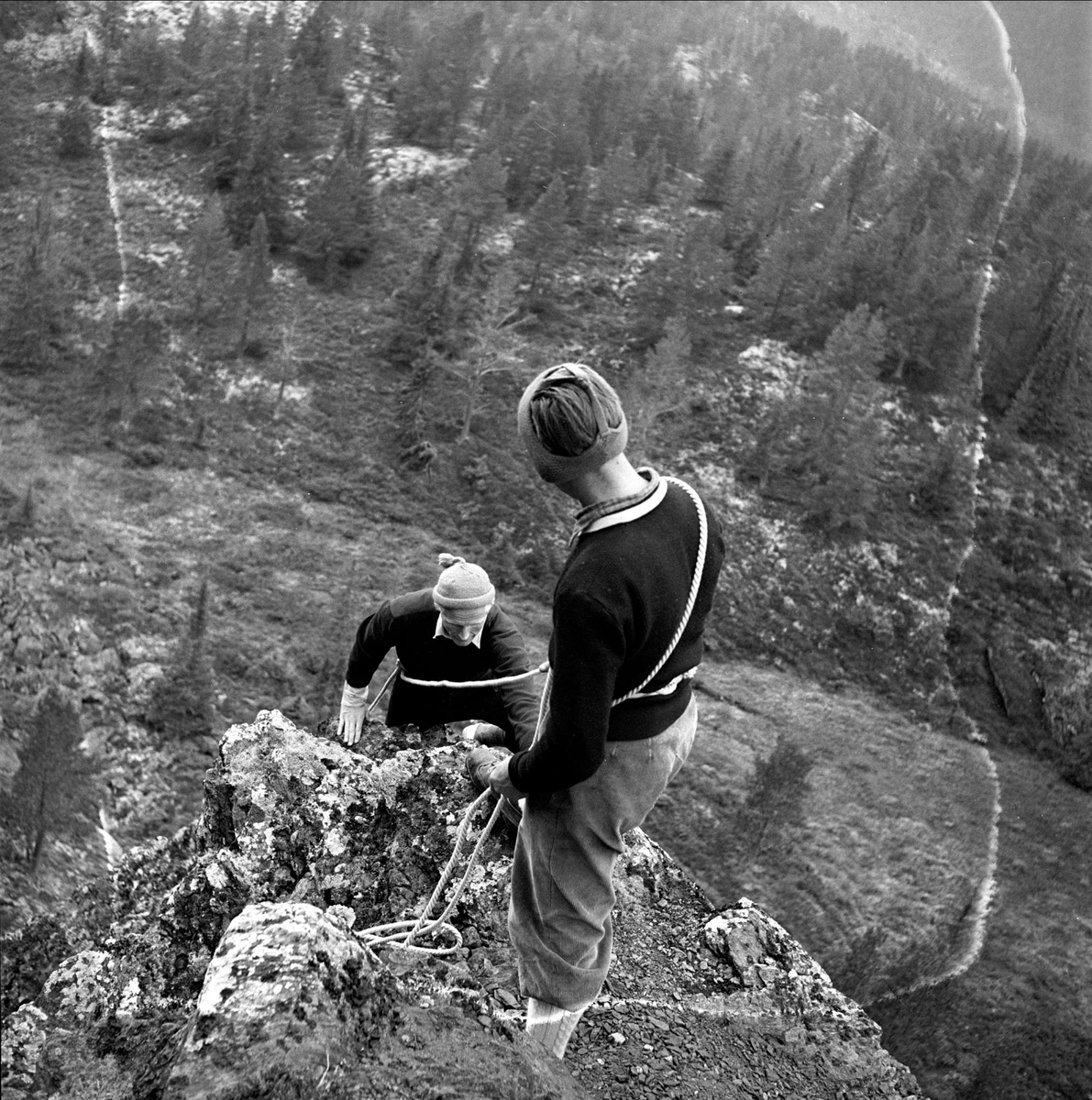 Fjellklatring. Vinstra juni 1950. Fjellførerskole.