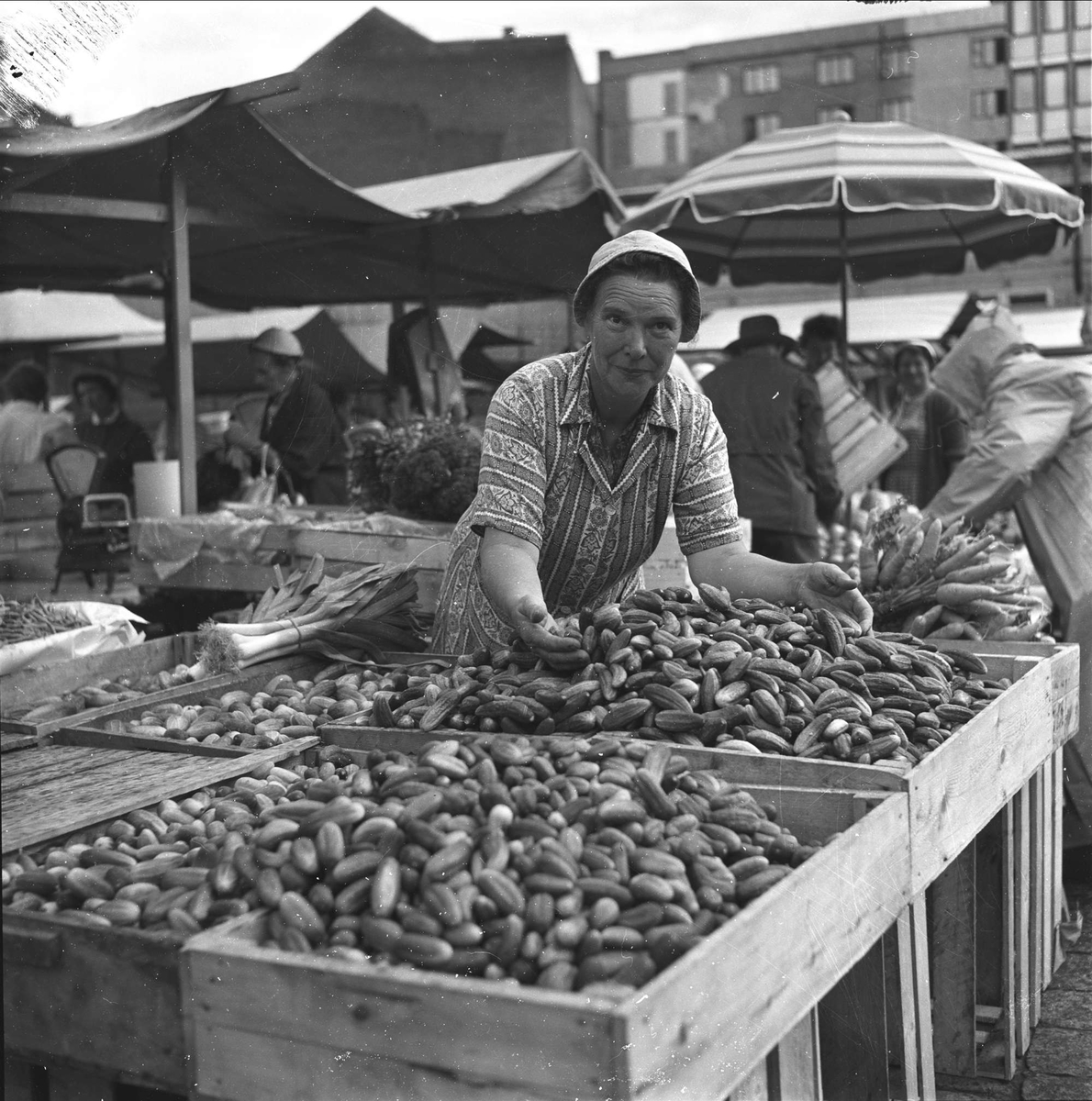 Fra torget. Oslo 08.08.1959.