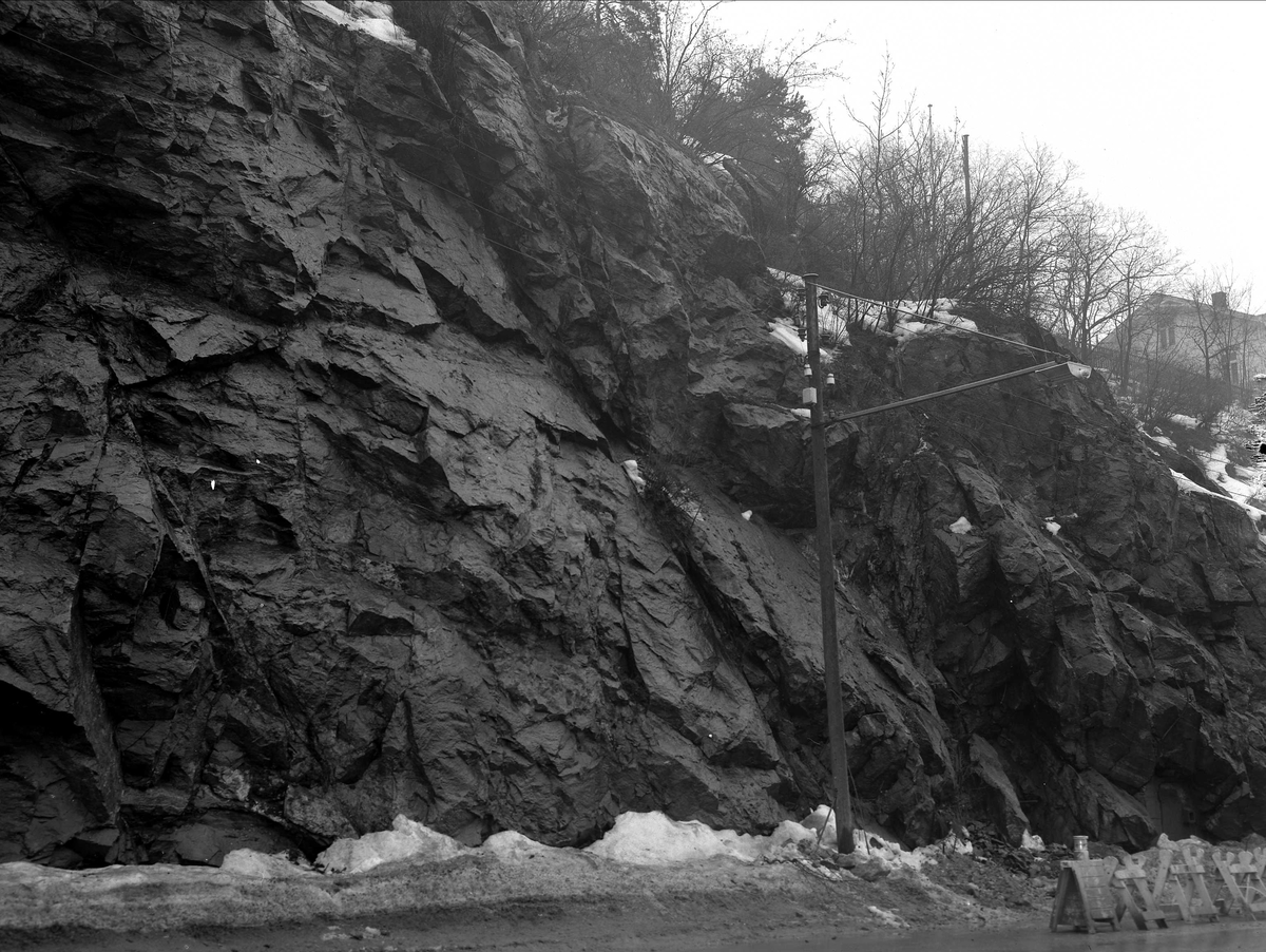 Rasstedet ved Bekkelaget st. Oslo, 24.03.1954.
