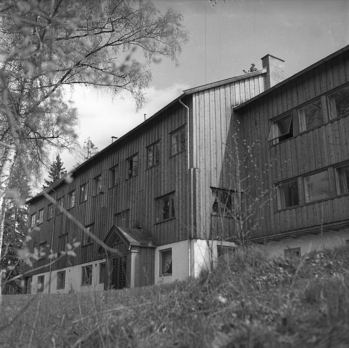 Sponhoggbakken 8, Oslo, mai 1956. Sponhogget sjømannspensjonat (1948-83). 