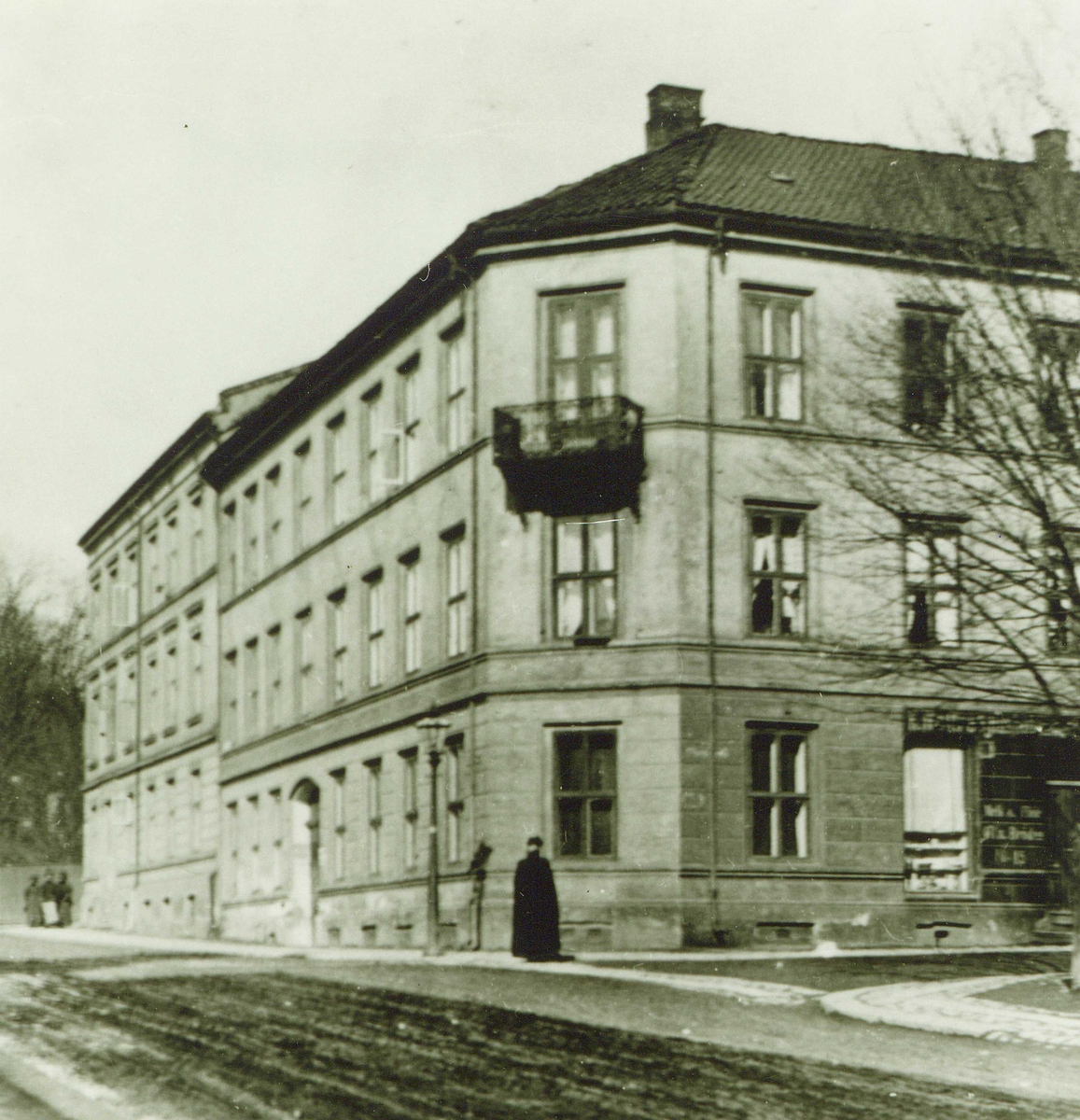 Leiegård fra Wessels gate 15, Meyerløkka, Oslo