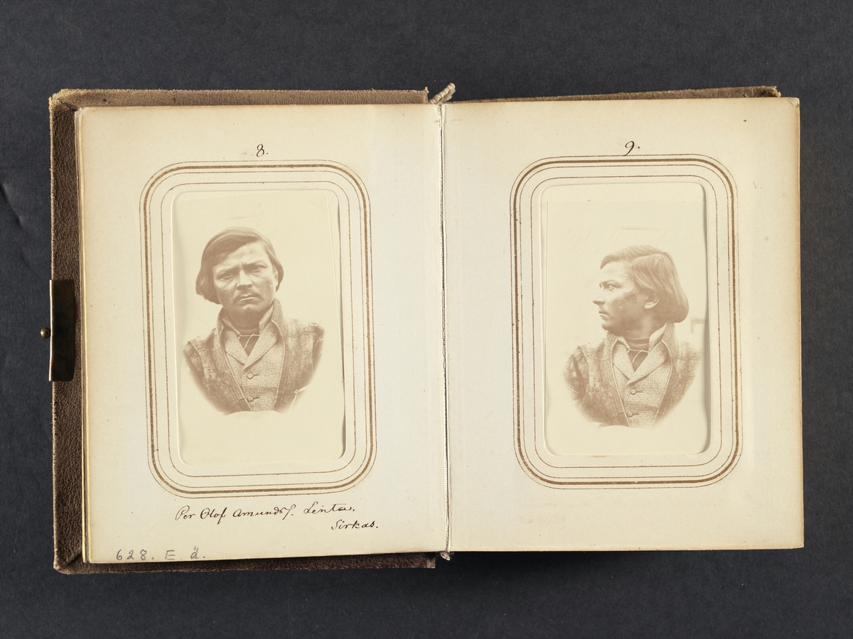 Profilporträtt av Per Olof Amundsson Länta, Sirkas sameby. Ur Lotten von Dübens fotoalbum med motiv från den etnologiska expedition till Lappland som leddes av hennes make Gustaf von Düben 1868.