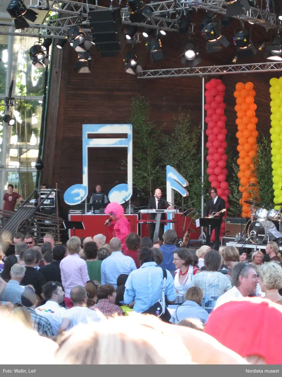 EuroPride 2008 - 25 juli till 3 augusti i Stockholm. Festival för homosexuella, bisexuella och transpersoner. Invigningen av Pridefestivalen på Skansen.