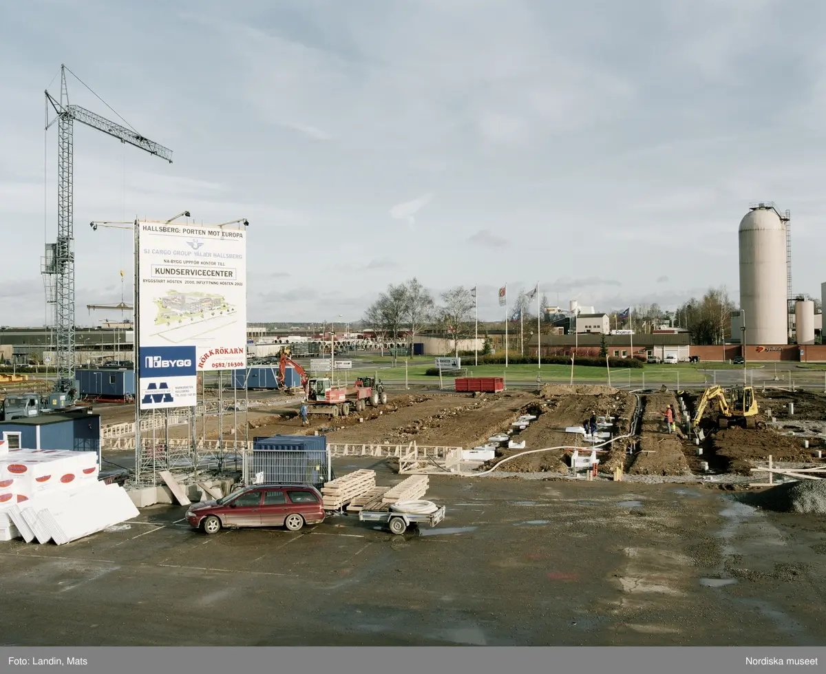 Hallsberg,  industrispår, industri, år 1999-2000. Järnväg, Lagerhus silo ritad av Gunnar Asplund.