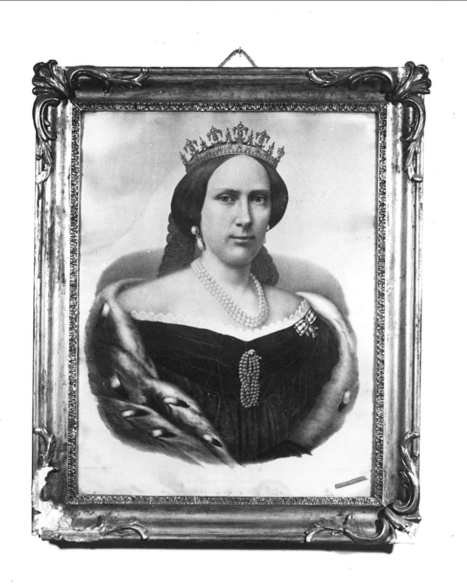 Porträtt av drottning Lovisa (1828 - 1871), gift med kung Karl XV.