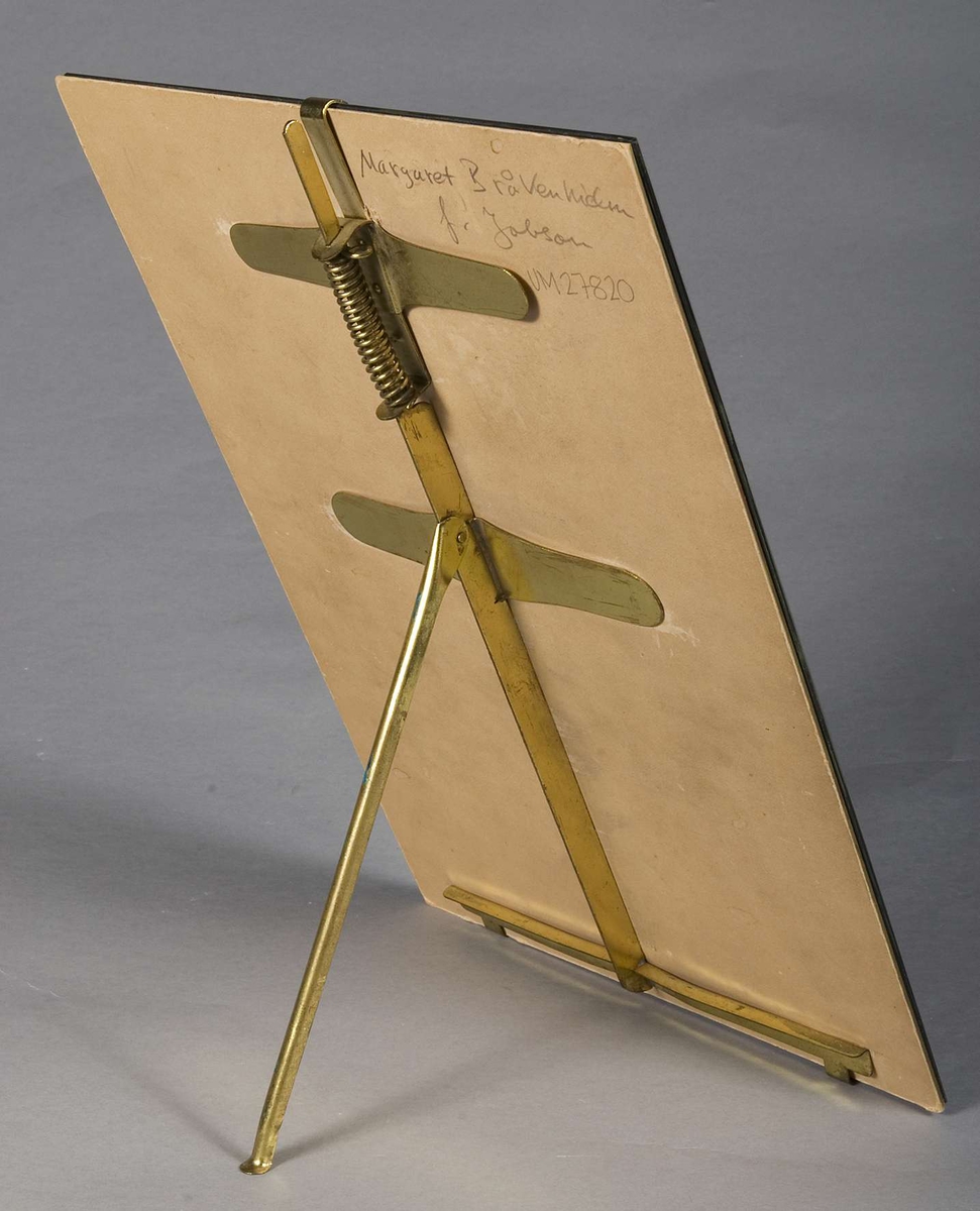 Margaret Bråkenhielm, född Kinnear Jobson i Skottland. Gift med landshövdingen i Uppsala län åren 1895 - 1907, Per Johan Bråkenhielm.