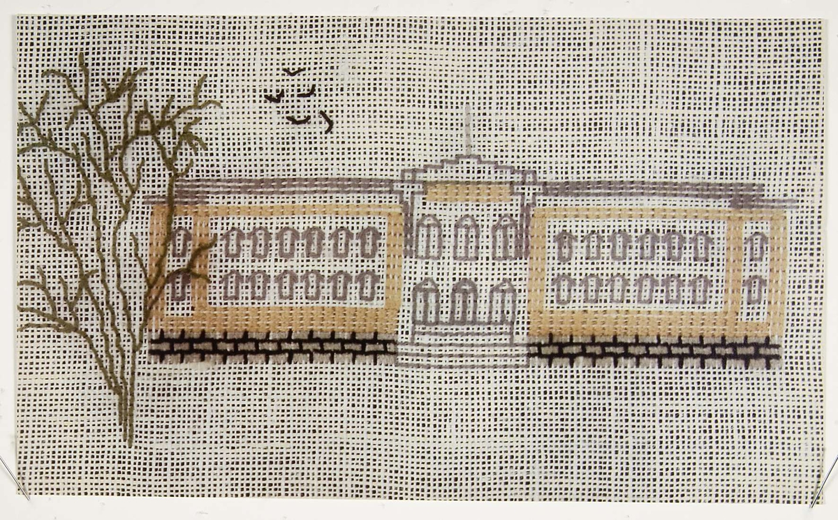 8 stycken fotograferade vykort med broderade motiv av kända byggnader i Uppsala.

Mått: Tre stycken vykort, bredd 26 cm, höjd 16,8 cm. Fem stycken vykort, bredd 21 cm, 14,6 cm.