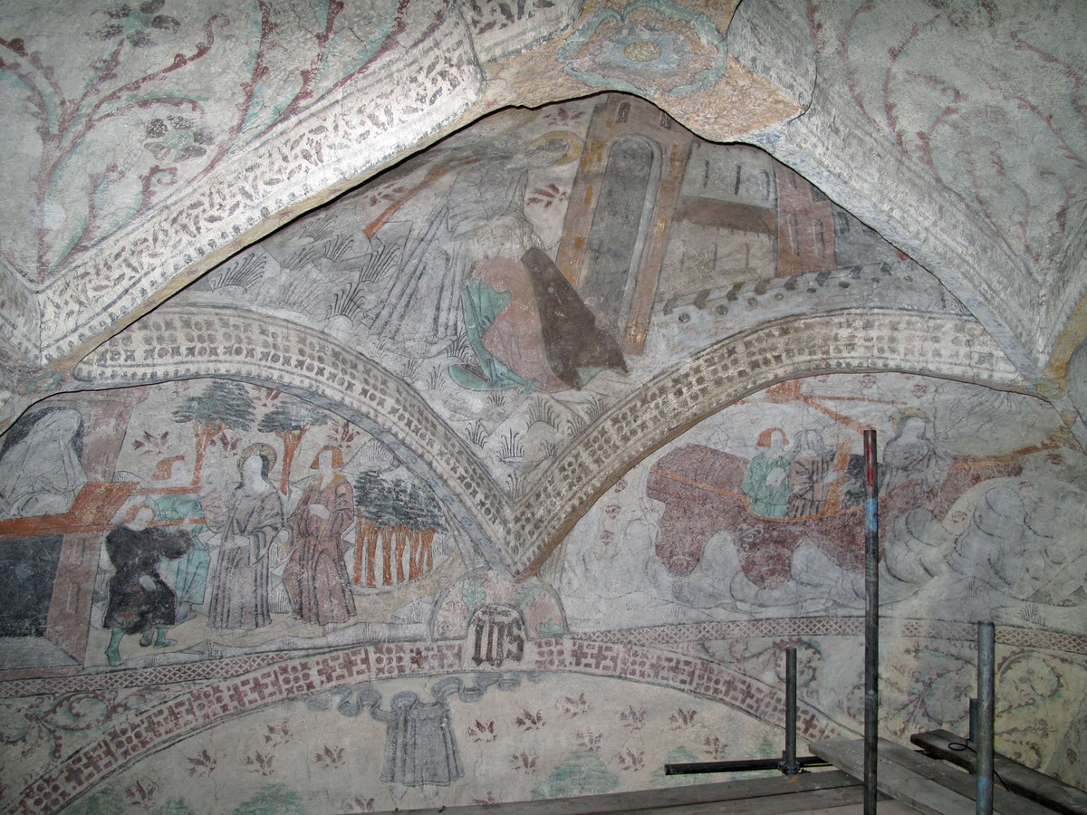 Rasbokils kyrka, Uppland 2008. Valvmålningar efter konservering.