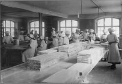 Interiör från AB Chokladfabriken Fyris, Suttungs gränd, Upps