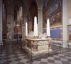 Gravmonument över Gustav Vasa, Katarina av Sachsen-Lauenburg