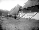 Raserad ekonomibyggnad i Ekolsund, Husby-Sjutolfts socken, Uppland