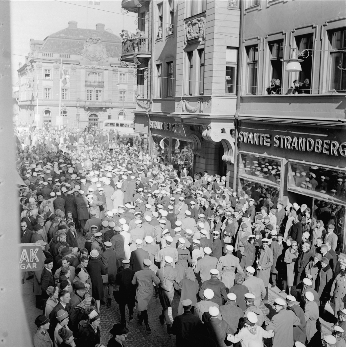 Valborgsmässofirande, Stora torget, Uppsala klockan 15.00 den 30 april