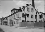 Flerbostadshus i korsningen Östra Ågatan - Hamnesplanaden, Uppsala 1936