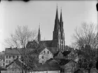 Stadsvy med Uppsala domkyrka 1948