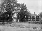 Mangårdsbyggnad, Erik Ers-gården, Heby, Västerlövsta socken, Uppland