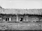 Svin- och fårhus samt fähus på ödegård  - Ågren, Tjocksta, Danmarks socken, Uppland sannolikt 1920-tal