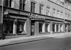 AB Didners Kappaffär, Svartbäcksgatan 8, Uppsala 1941