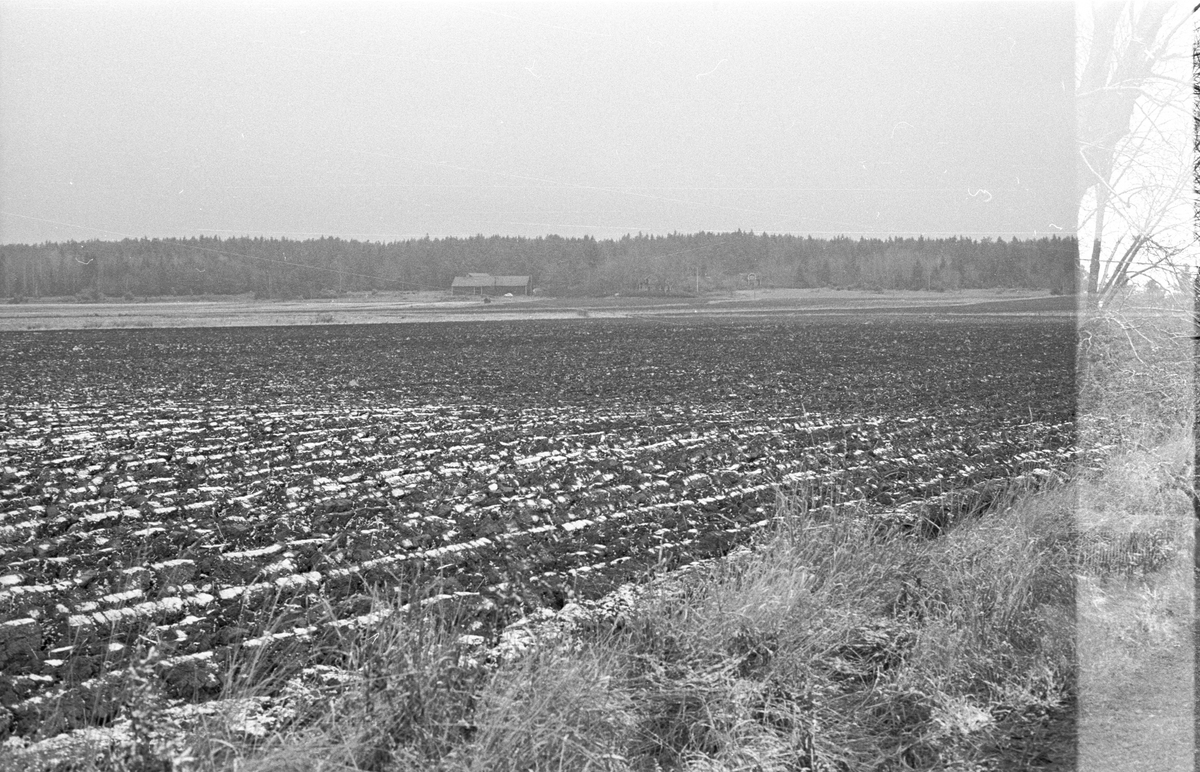 Utsikt mot nordväst från Knivsbrunna, Danmarks socken, Uppland.