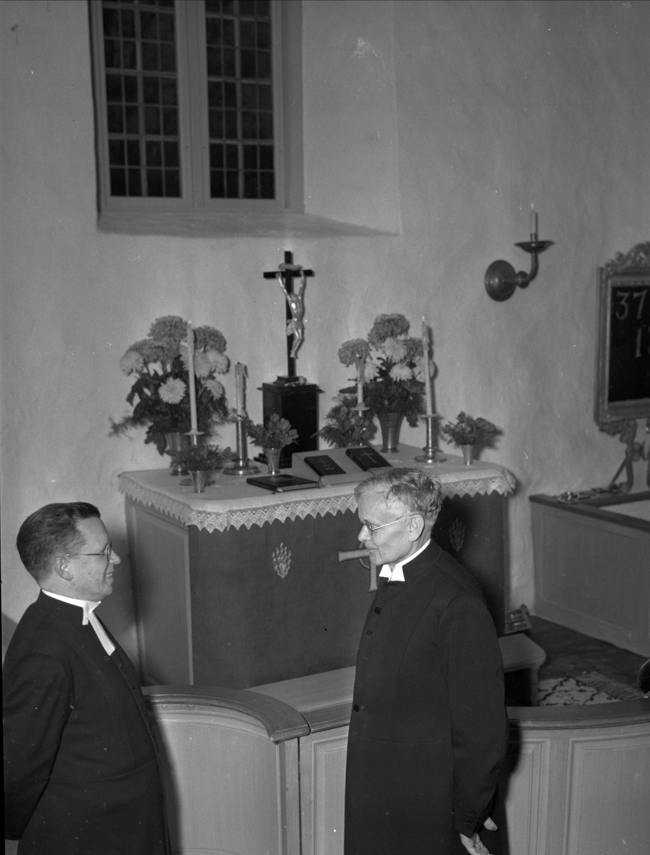 Återinvigning av Kulla kyrka, Kulla socken Uppland, oktober 1950