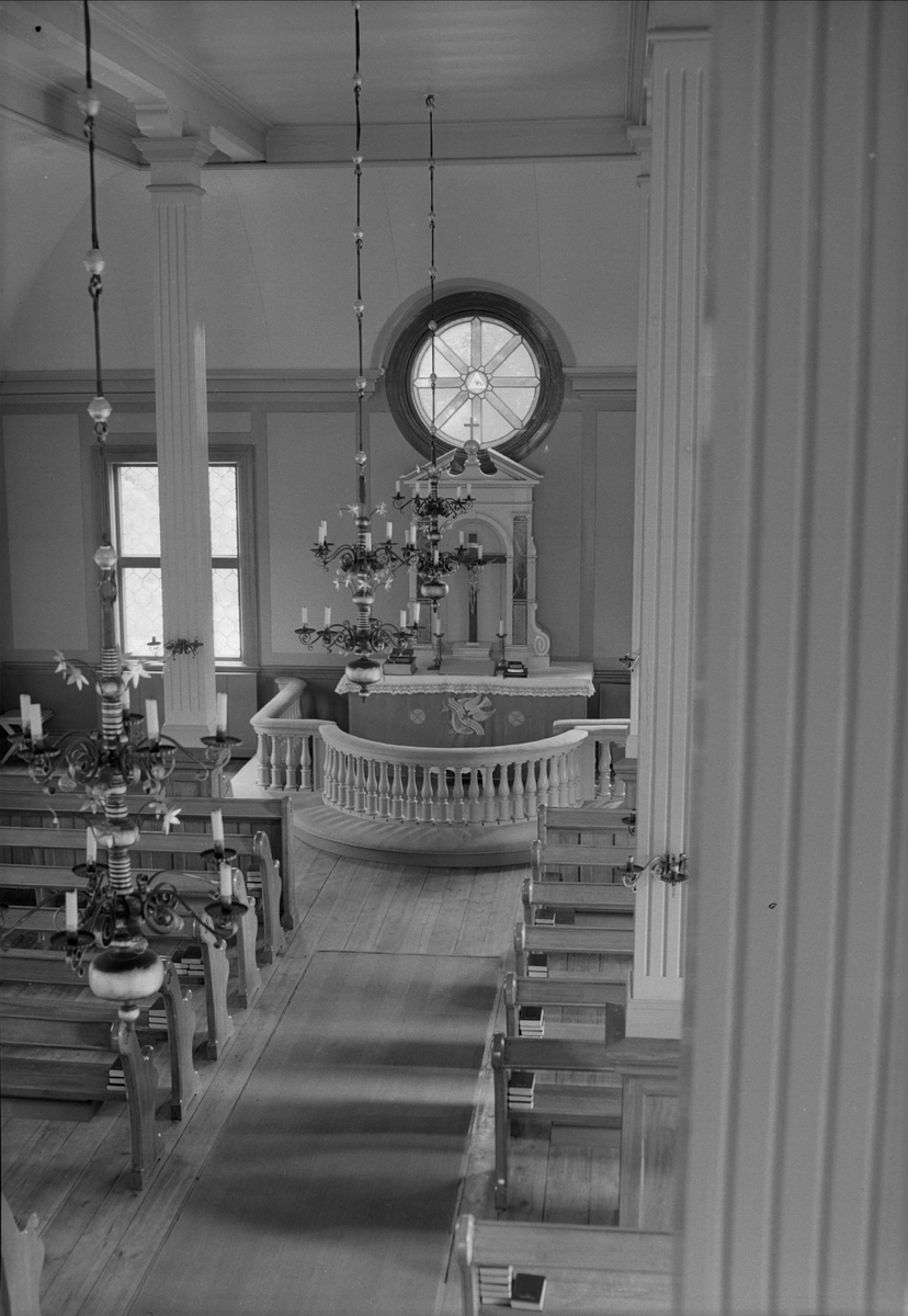 Kyrkointeriör, Karlholms kyrka, Uppland