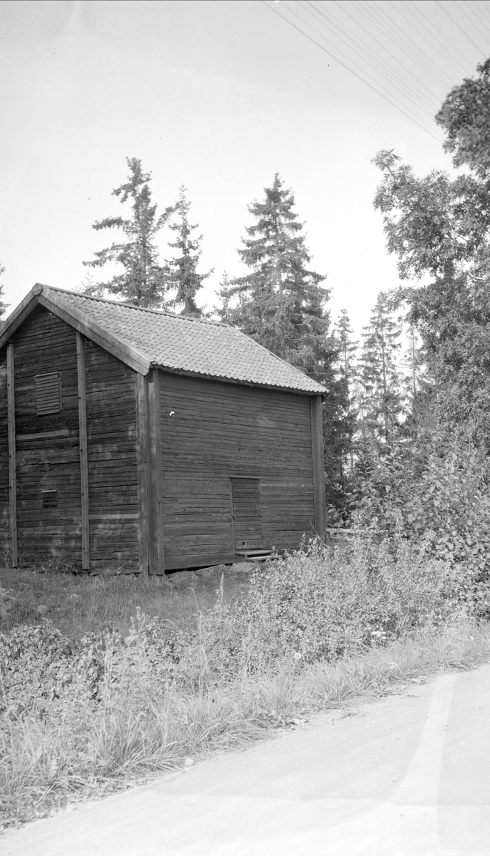 Sockenmagasin i Vårfrukyrka socken, Uppland