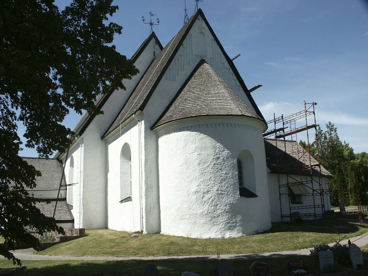 Kyrka