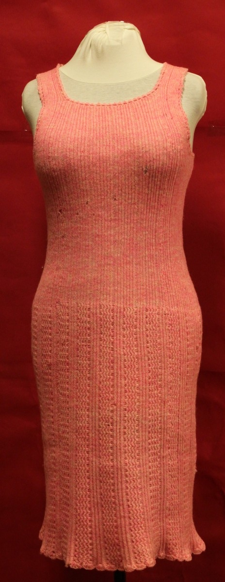 Ullunderkjole uten arm.