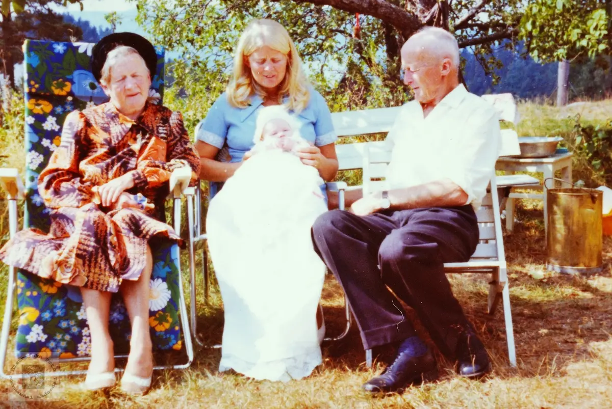 Barnedåp til Gjertrud Svanhild Butveit. Audnedal.
