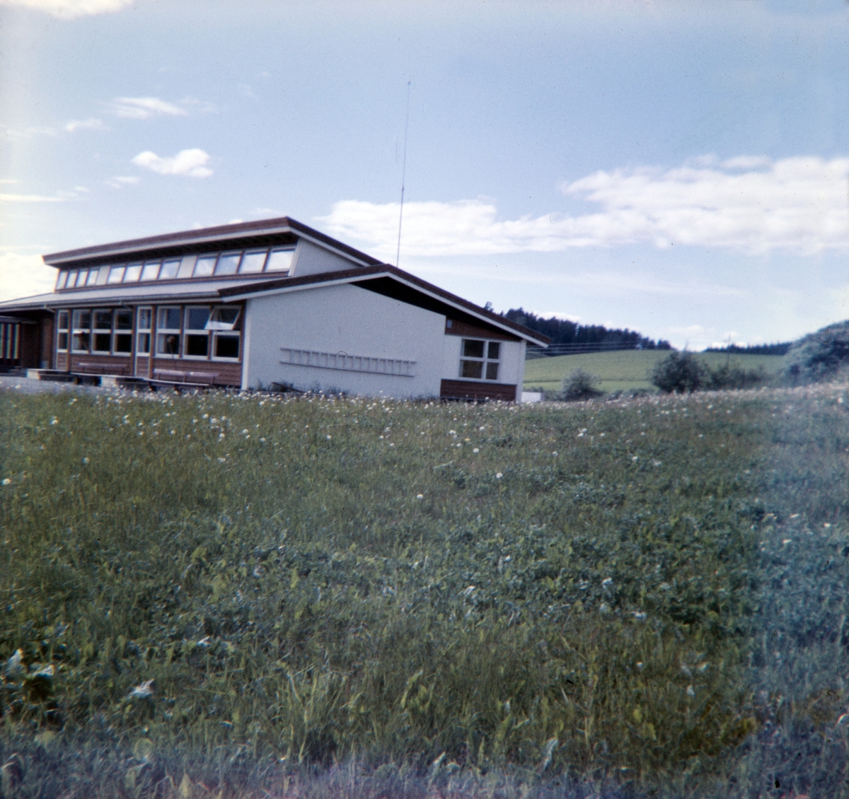 Stavsberg skole, Furnes. 