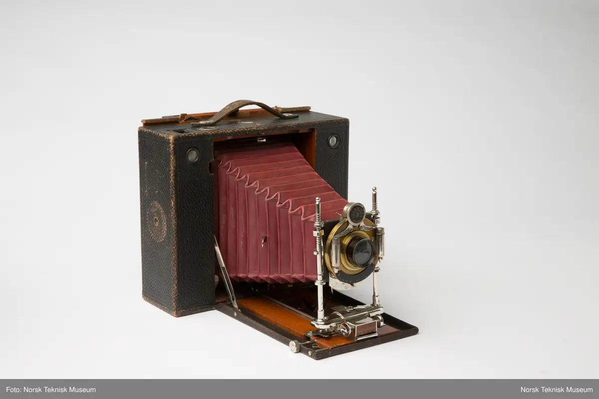 Cartridge No. 5. 
4 dobbelte kassetter.
