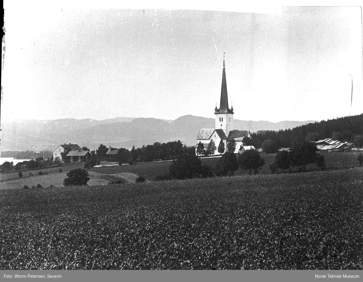 Ringsaker kirke