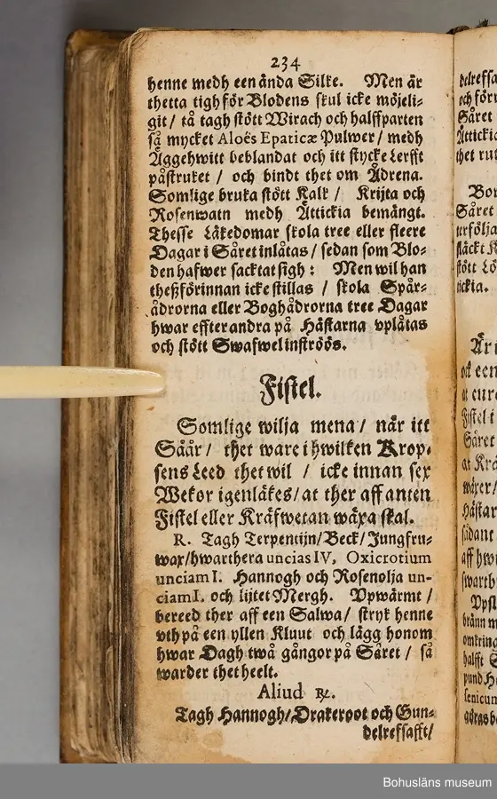 Originalupplaga tryckt i Stockholm 1647 hos Heinrich Keyser.
12:o., duodecimoformat,  (8), 258, (8) sidor. Nött helskinnsband. Oläslig namnteckning på pärmsidans insida tillsammans med täta anteckningar och årtalen 1659. Inlagan hårt skuren. Originalupplagans utvikbara plascher saknas.

Sammanbunden med Mårten Behms ( även Martin Böhme) (1559-1636) bok "Een ny och ganska nyttigh Läkiarebook om Häste Läkedomar" som är den andra på svenska tryckta boken om hästvård- och skötsel, utgiven 1648 i Stockholm hos samma tryckare. Behms bok ligger först i inbindningen.