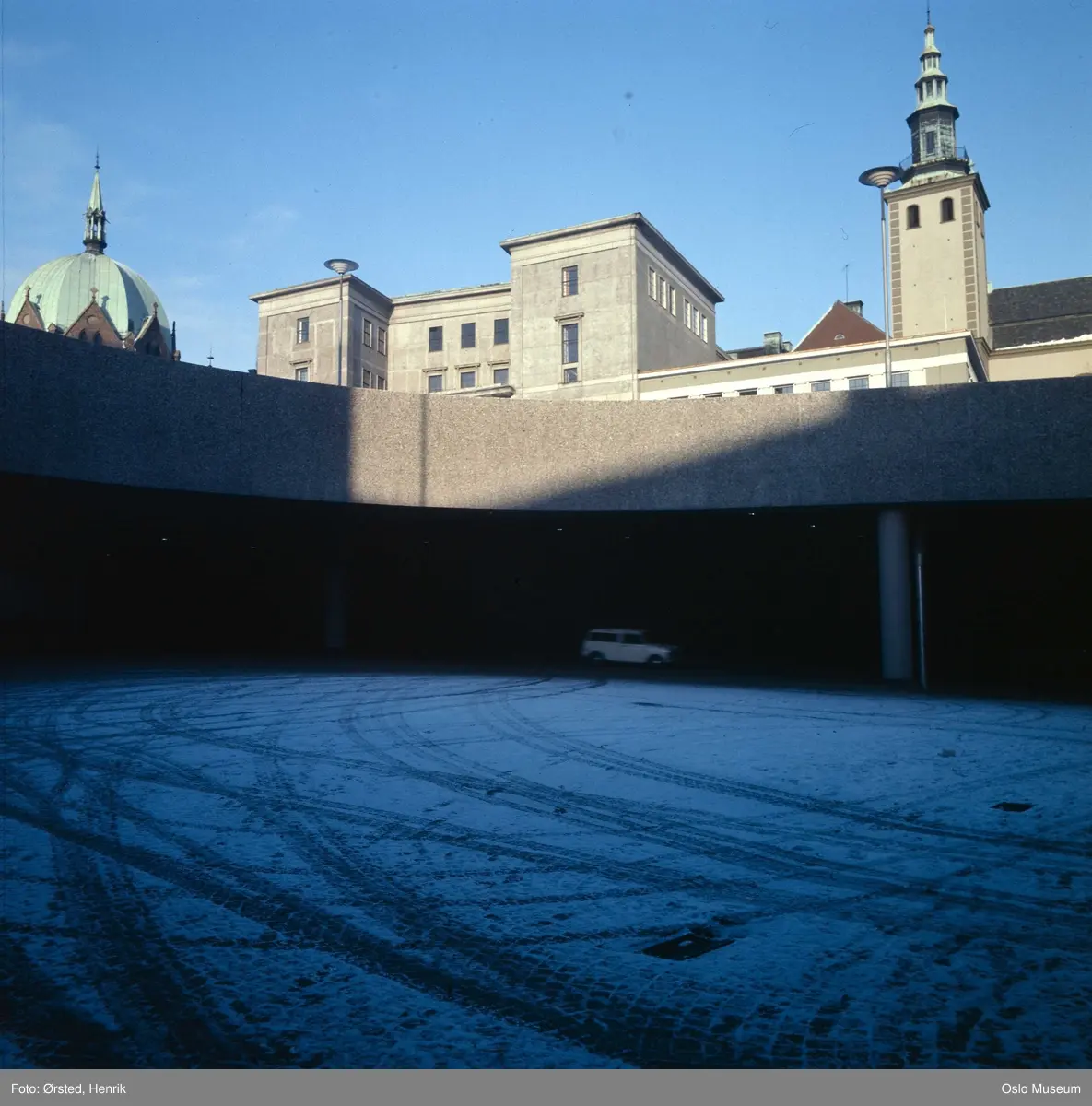 trafikkmaskin, Trefoldighetskirken, Deichmanske bibliotek, Margaretakyrkan