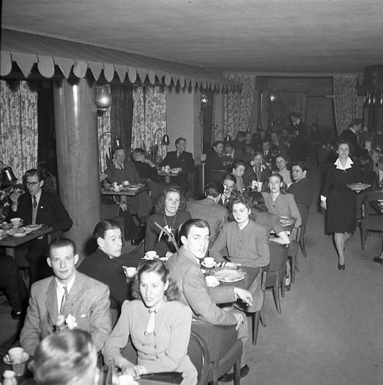 Enligt notering: "Typernas vårträff 26/4 1947".
