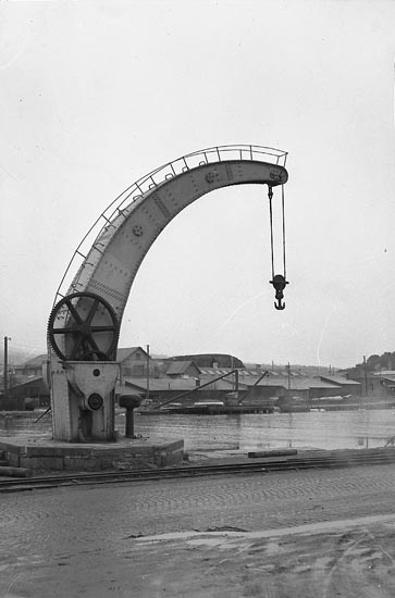 Enligt notering: "Kran i Hamnen 5/2 1948".