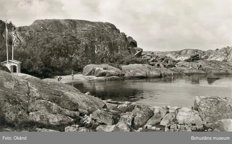 Tryckt text på kortet: "Hamburgsund. Friluftsbadet".












