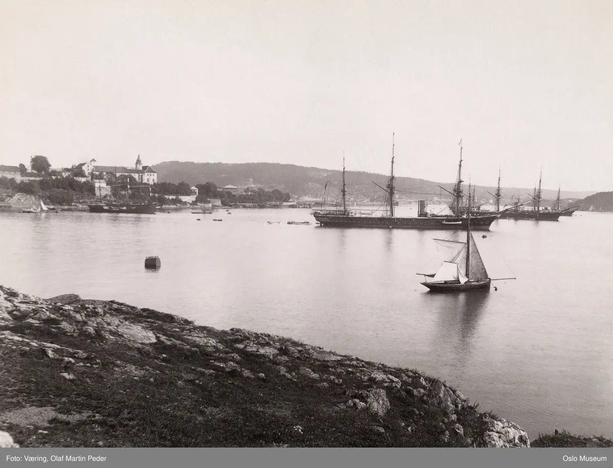 fjord, seilfartøyer, marinefartøy, Akershus festning