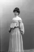 Enligt fotografens journal no 1 1904-1908: 
