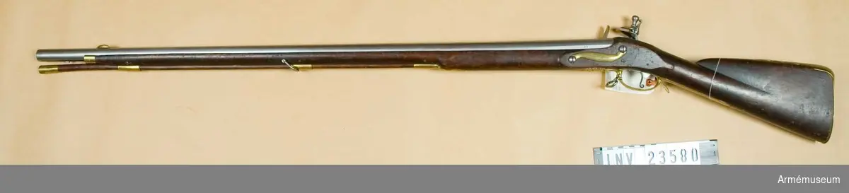 Musköt m/1738 -Armémuseum / DigitaltMuseum