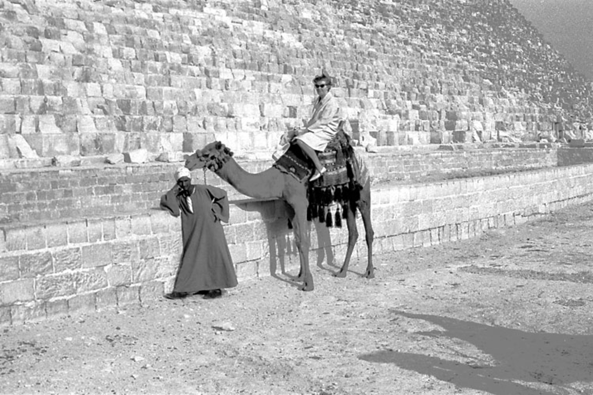 Afrikaresa, Port Said, Kairo.
Samtidigt förvärv: Böcker och arkivmaterial.
35 bilder i serie.