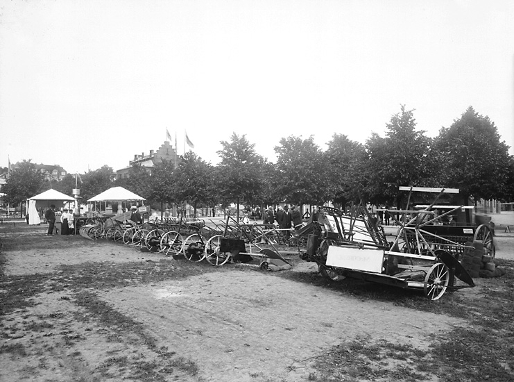 Enligt tidigare notering: "Från Göteborgs o Bohusläns lantbruksutställning 100 års jubileum 1914. "
