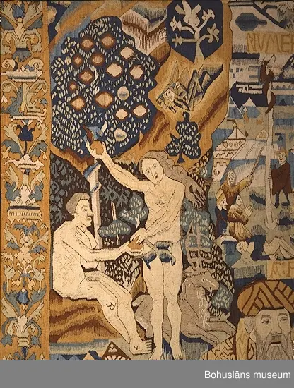 Bildvävnad från tidigt 1600-tal i lin, ull och hår. Flamskvävnad. Scener ur gamla och nya testamentet. I mitten Livets träd på vars vänstra sida återges scener ur gamla testamentet. På trädets högra sida den knäböjande jungfru Maria, Kristus på korset med omgivande bård, troligen efter försättsblad till tysk bibel 1500-talets förra hälft. Troligen nordtyskt arbete.


Ur handskrivna katalogen 1957-1958:
Gustavsbergstapeten
ÄVEN KALLAD GULLMARSBERGSTAPETEN.
DEPOSITION I APRIL 1947 AV GUSTAVSBERGS BARNHEM ENLIGT LAPPKATALOG. 242 x 205 cm.