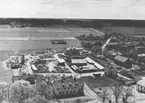 Enköping, panorama från kyrktornet, mot sydost, maj 1957