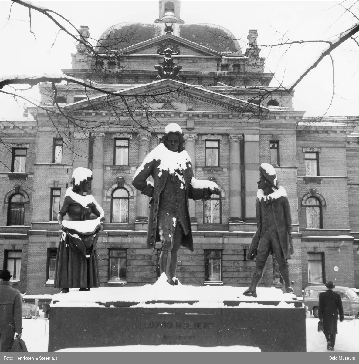 skulptur, Holbergmonumentet, Nationaltheatret, snø